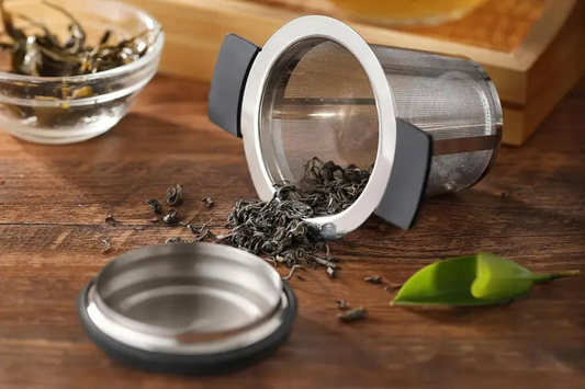 Loose Leaf Tea vs Tea Bags: Why Making the Switch Matters